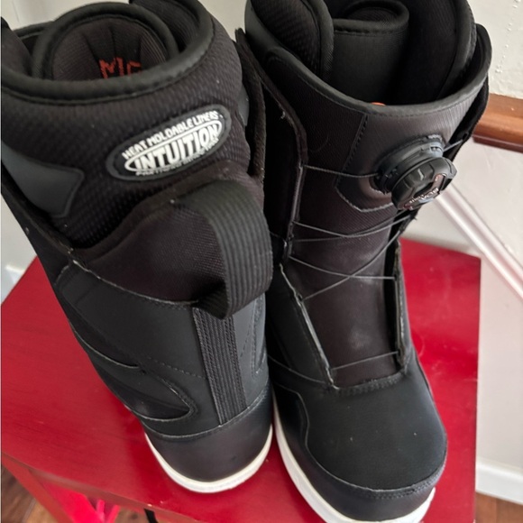 Thirtytwo Men's Intuition Heat Moldable Snowboard Boots sz 10 - Picture 2 of 7